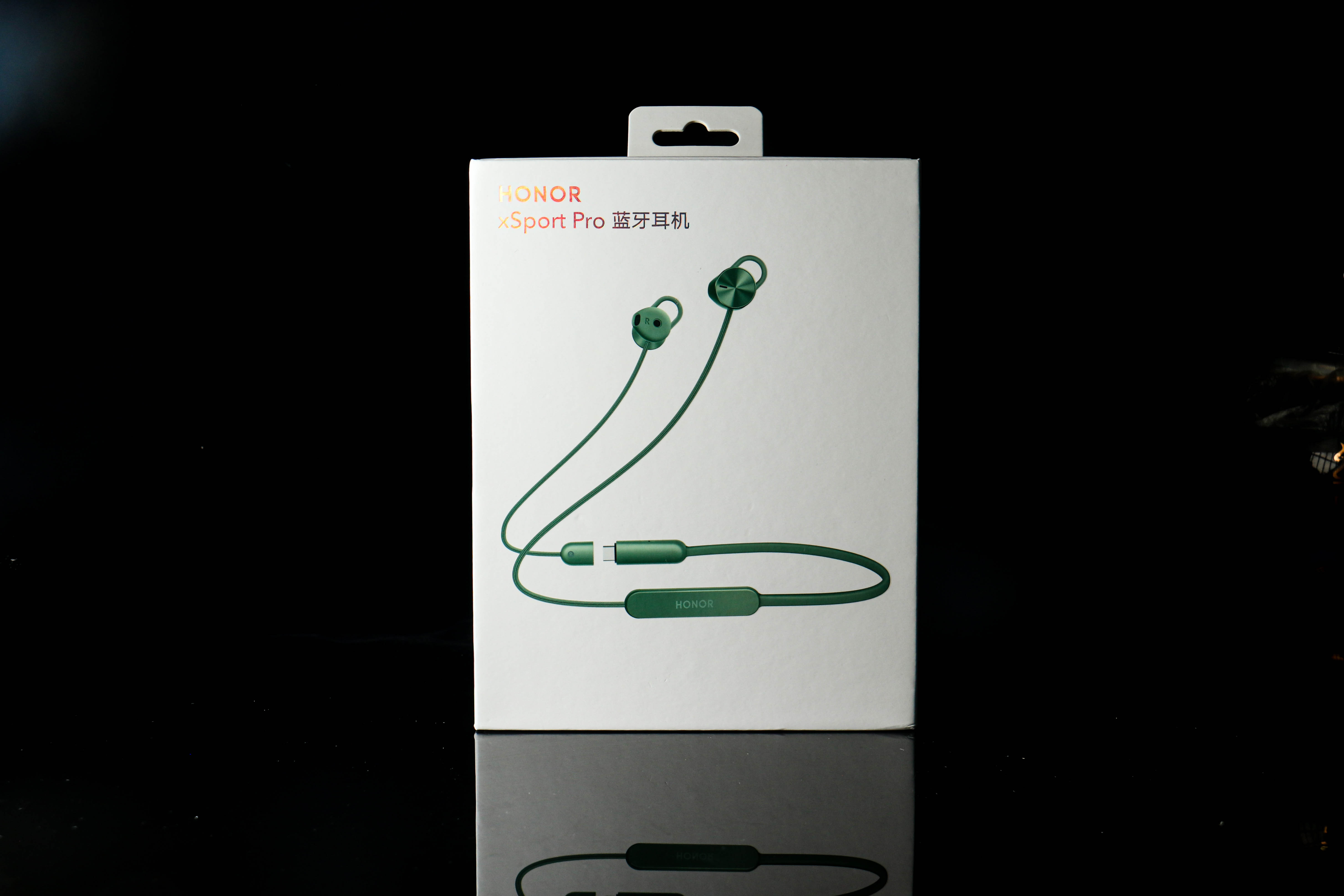 体验荣耀xSport pro运动蓝牙耳机，感受不一样的运动体验