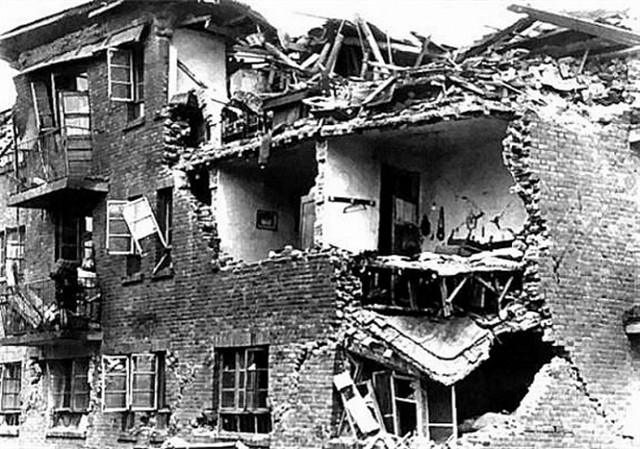 1976年唐山大地震：天灾无情，人间有爱