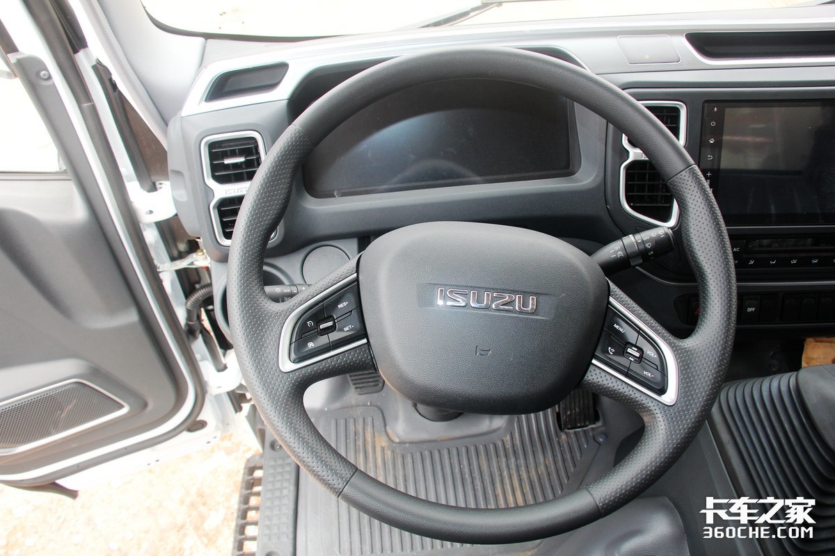 �����ʻ����4KH1����������ʵ������M100�����Ῠ