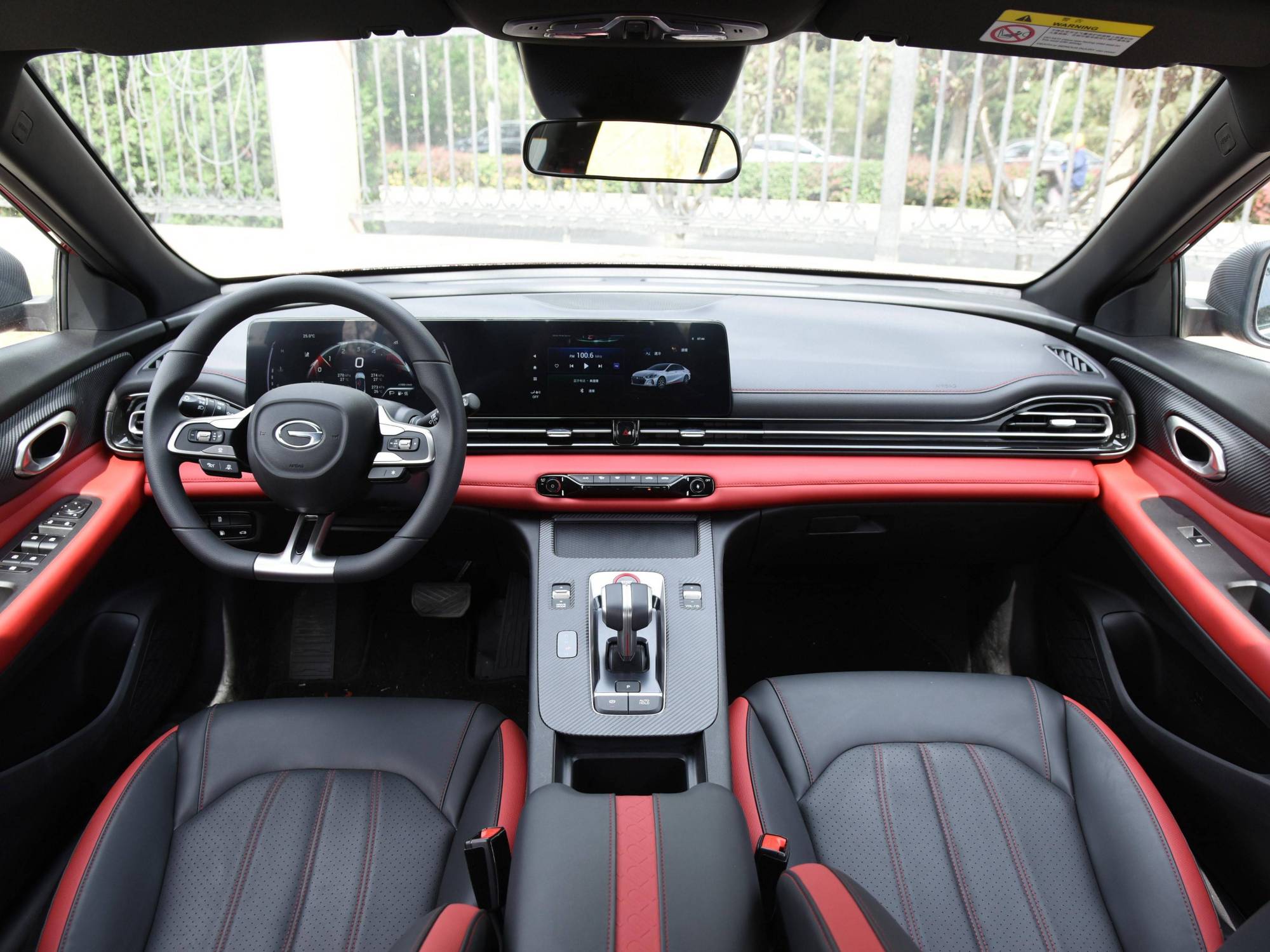 堪称“国产版汉兰达”，5米车长+丰田混动，全新传祺GS8能火吗？