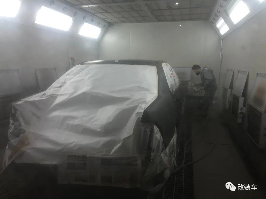 从修理厂到婚姻殿堂，夫妻共同打造低趴雷克萨斯LS430