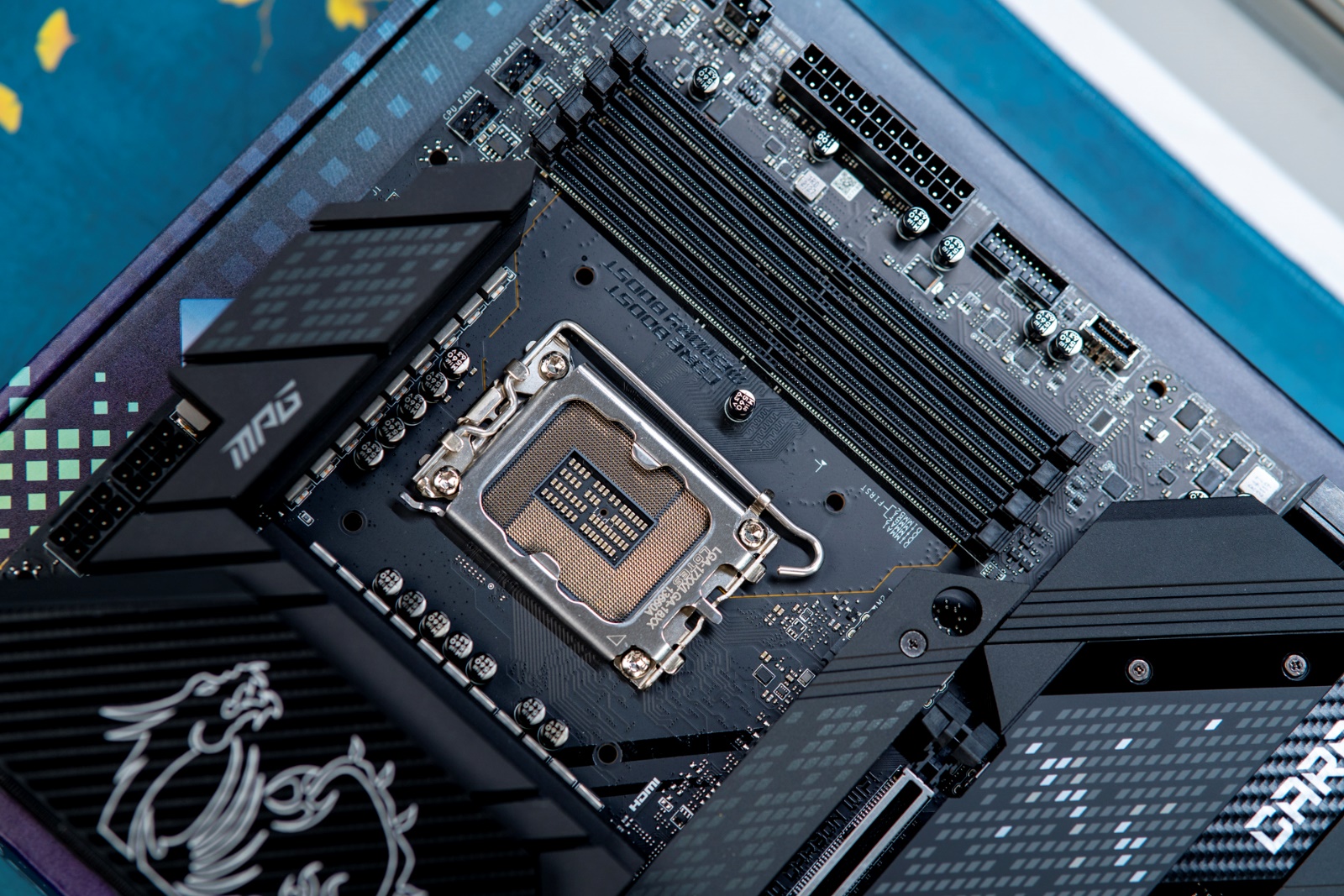 11代i9对阵12700K会不会输？DDR5内存香不香？这篇评测告诉你结论