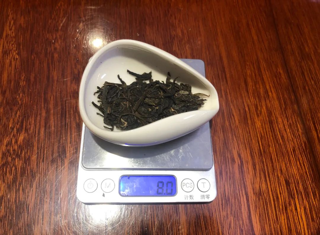 《老徐鉴茶》455：无任何信息的普洱生茶品鉴报告（重庆茶友寄）