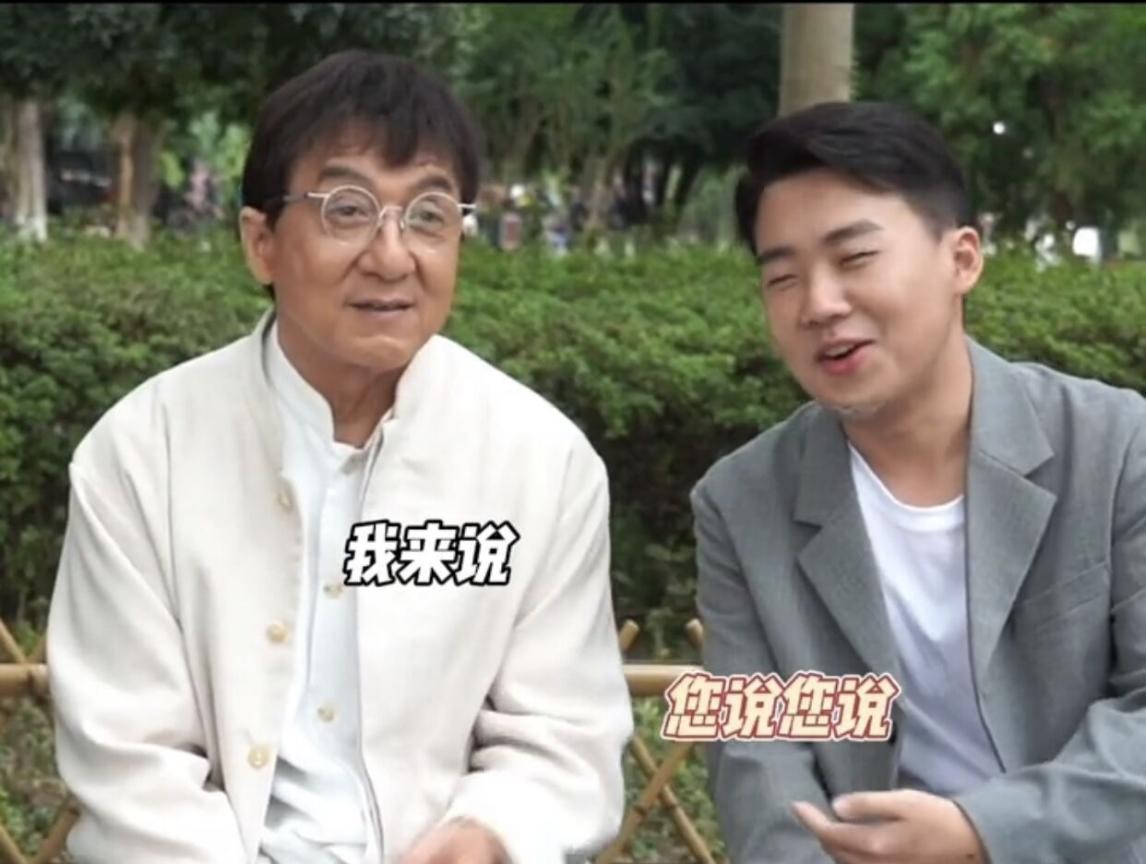 郭麒麟被成龙夸是国民女婿，搭档从宋轶到刘浩存，一个比一个好看