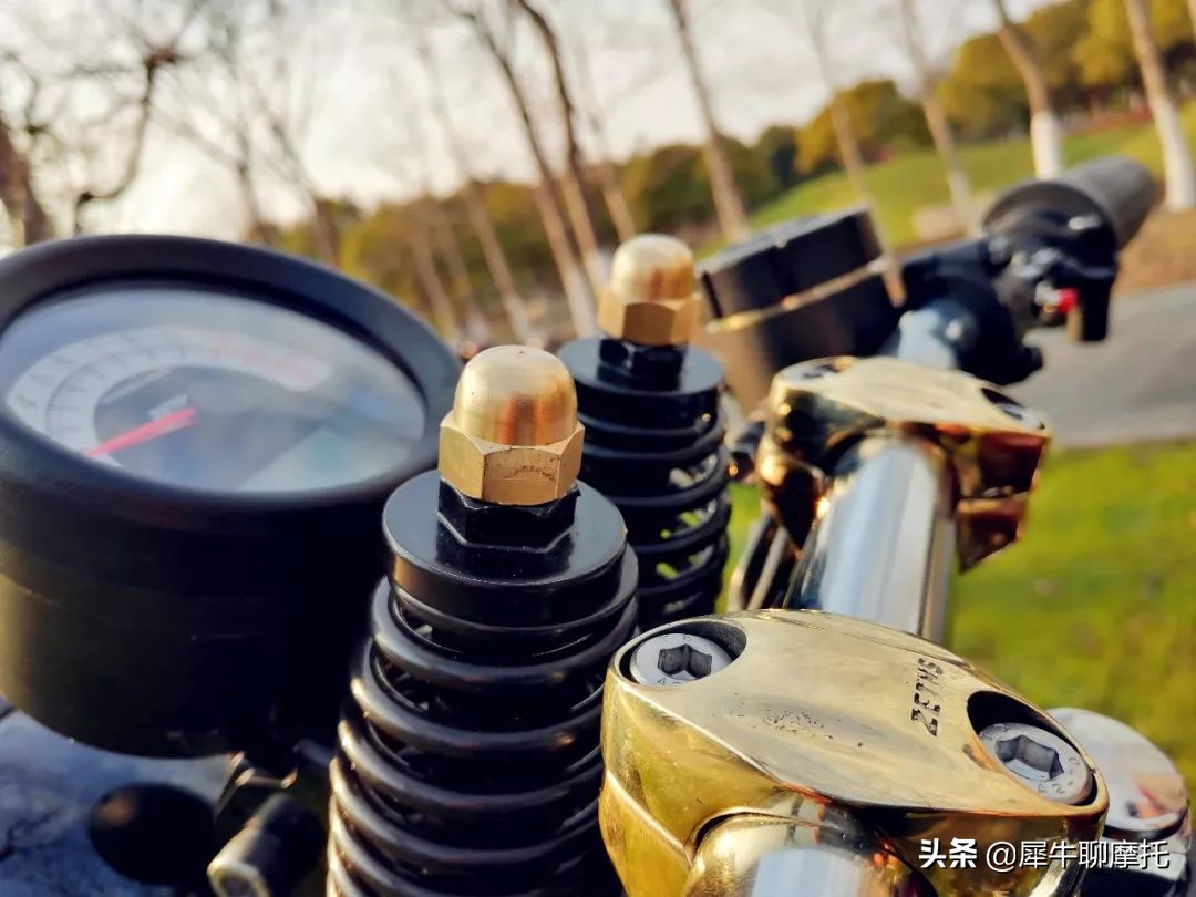 2019最有逼格的国产摩托车——ZETHS博格