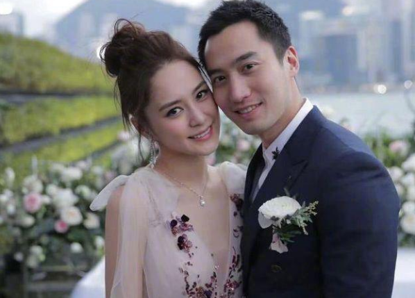 零八年艳照门与某大学阶梯教室事件，网友再现本末倒置式关注