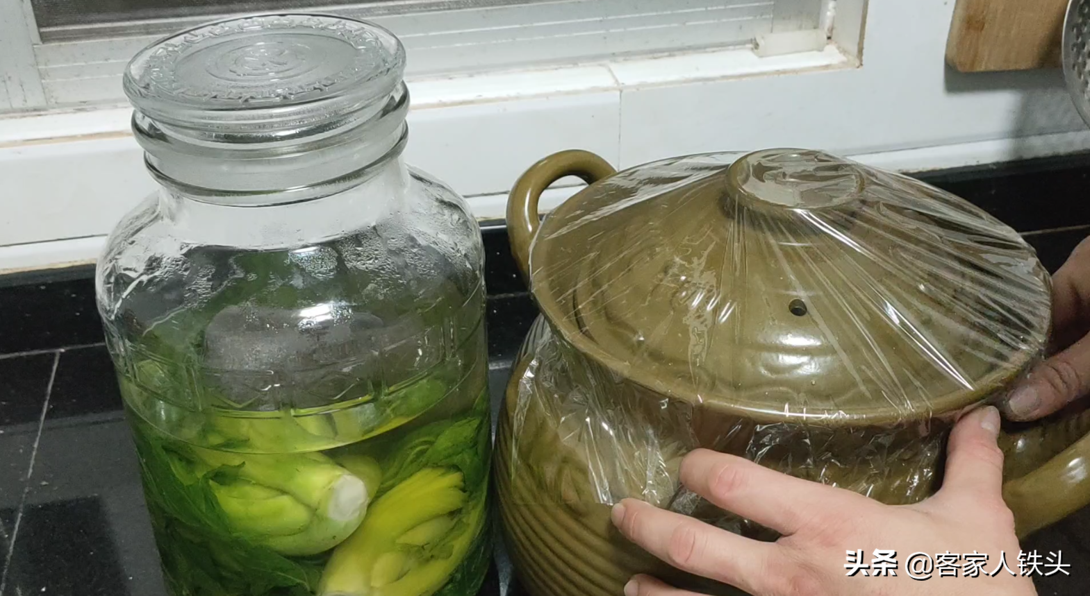 客家酸菜怎样做？教你2种家常做法，爽脆好吃，一次做10斤不够吃