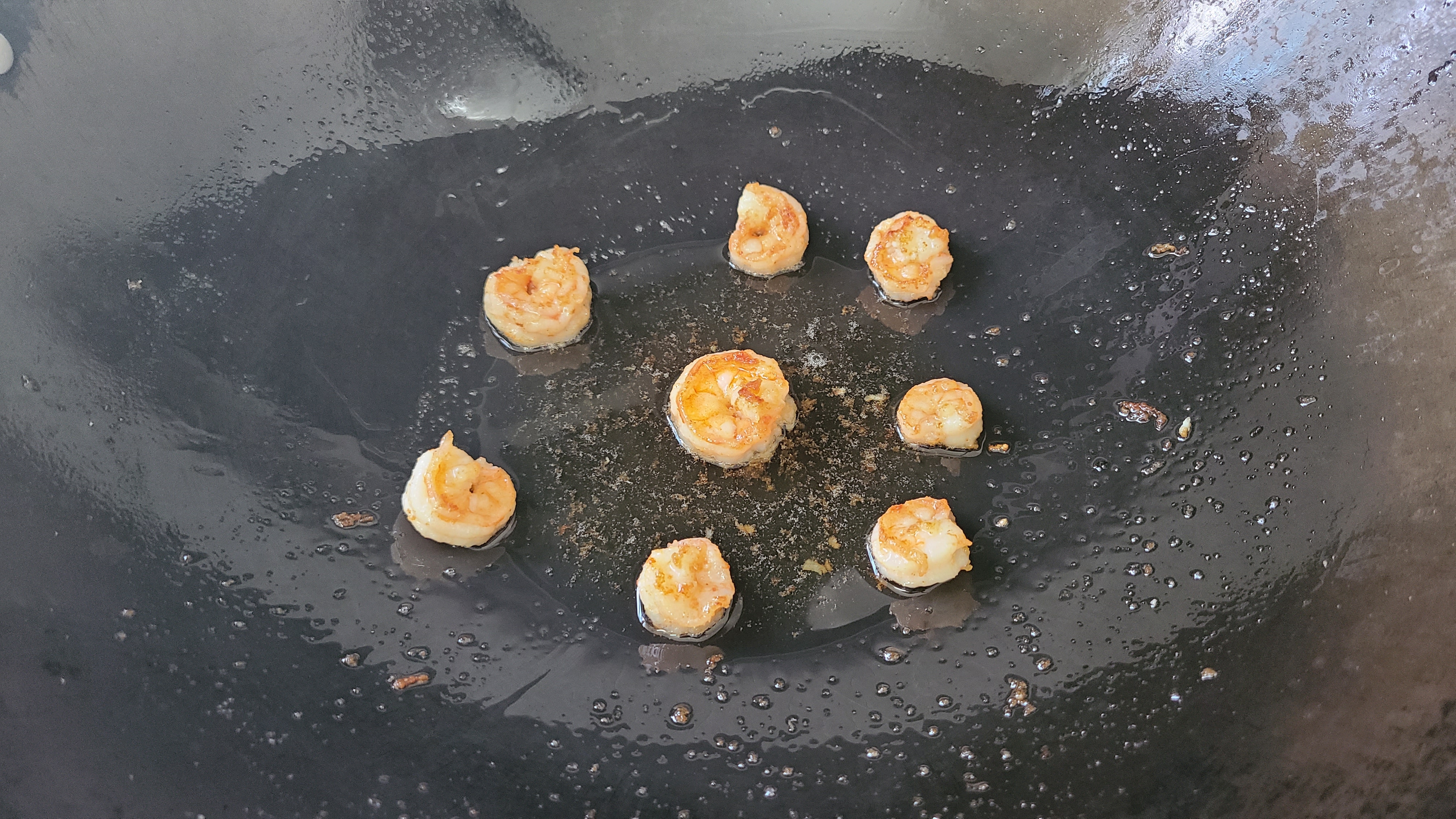 虾仁滑蛋，教你这个广东做法，嫩滑美味，每次做都很好吃