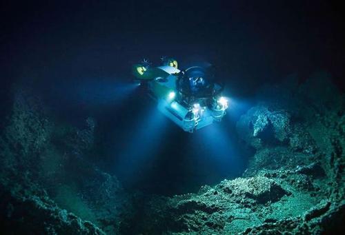 海底一万米有多恐怖？海洋的深处为何是人类的一个禁区