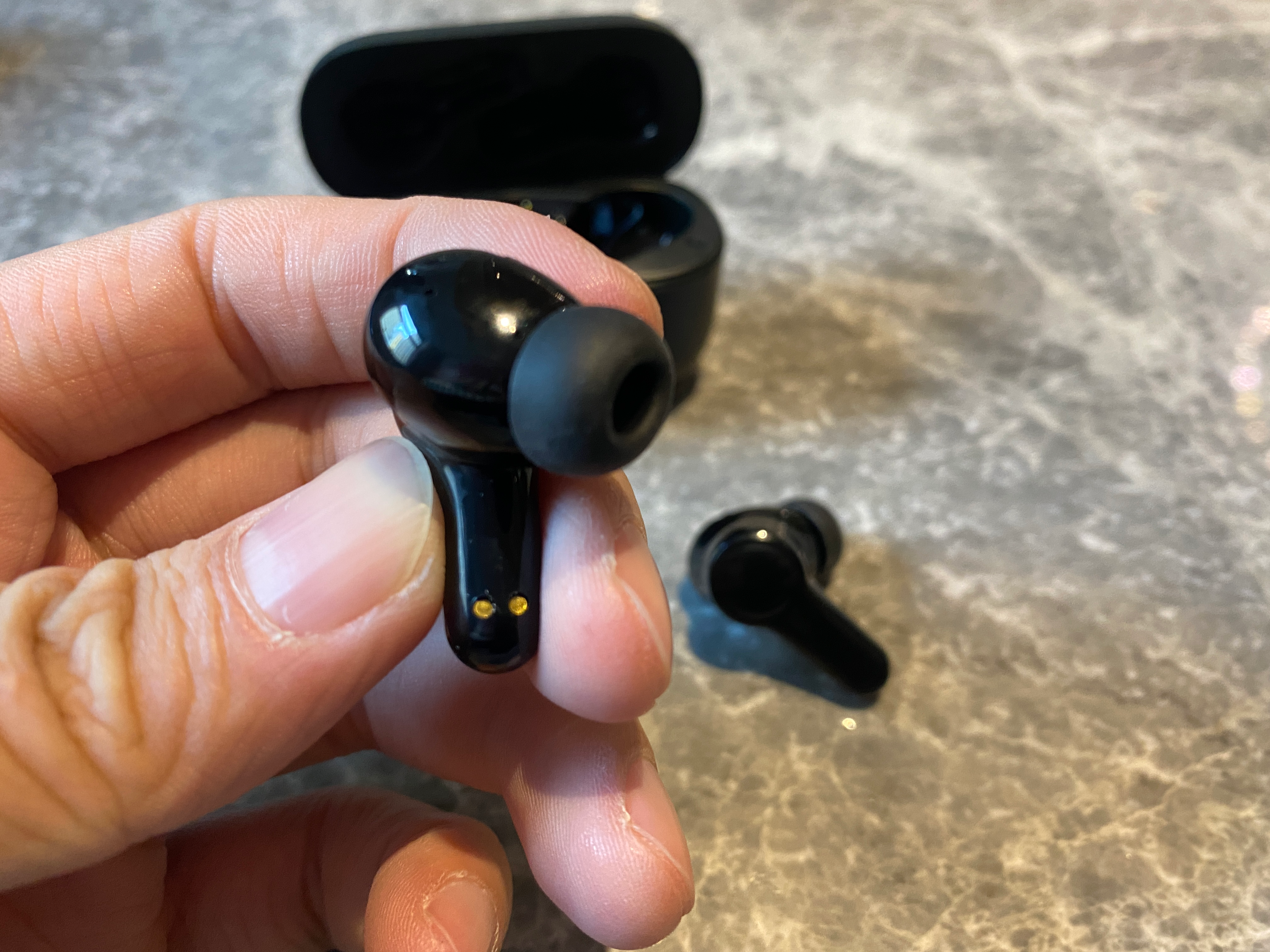 价格不贵、主动降噪——聆特/Lindero TWS降噪耳机