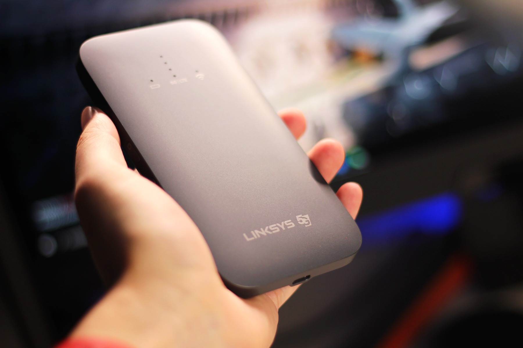 2021年随身WiFi的天花板？Linksys 5G随身Wi-Fi 6路由器深度评测