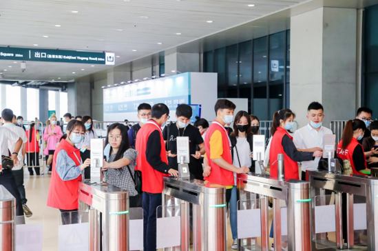 118603专业买家,2000家展商汇聚童博会,快来占据流量高地