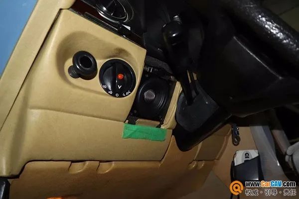 老爷车梅赛德斯奔驰SL500（R107），怎么改音响才好？