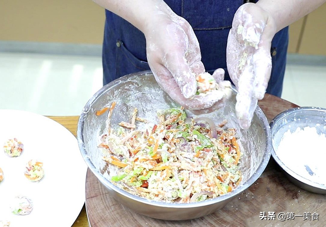 圖片[10]-這3種炸素丸子 比外面賣(mài)得還香 外酥里嫩 一口一個(gè)吃不過(guò)癮-起舞食譜網(wǎng)
