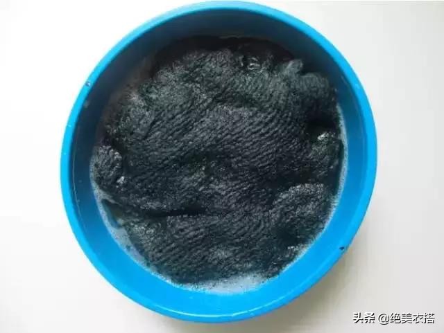 秋冬毛衣/羊毛/羊绒衫起球、扎人怎么办？最全清洗保养护理大全