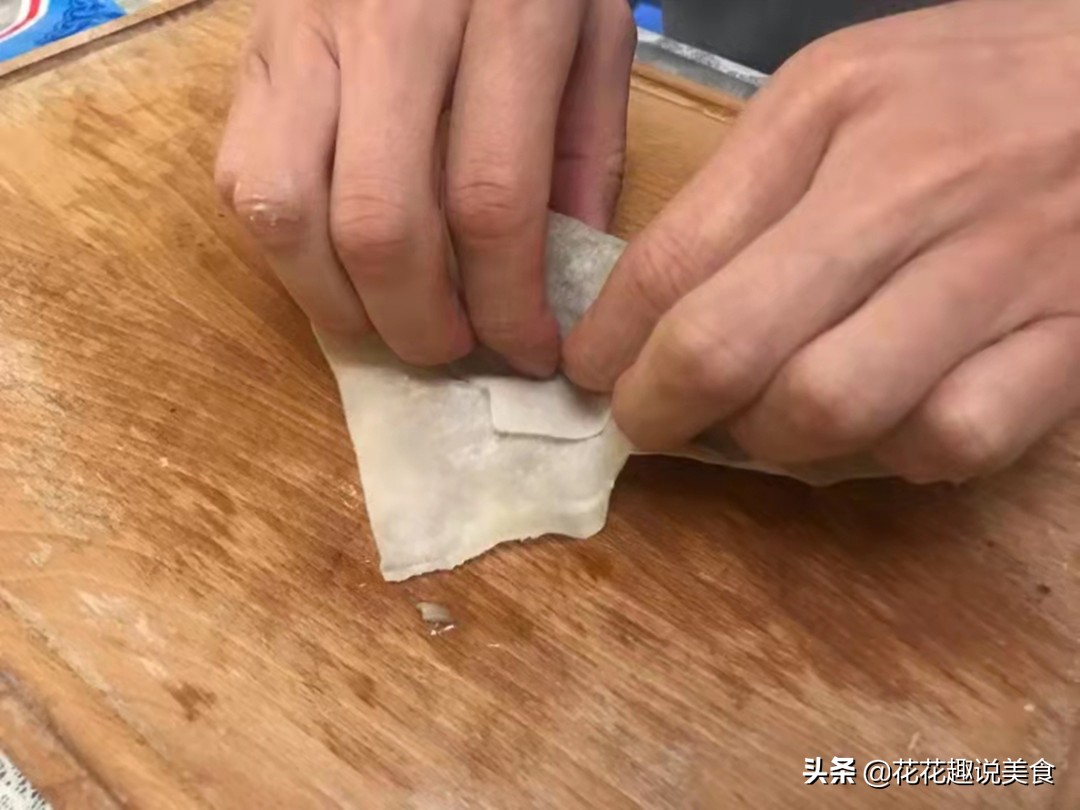 春节做春卷时，别忘记用这馅料，松脆鲜香嘎嘣脆，喜迎新春贺新年