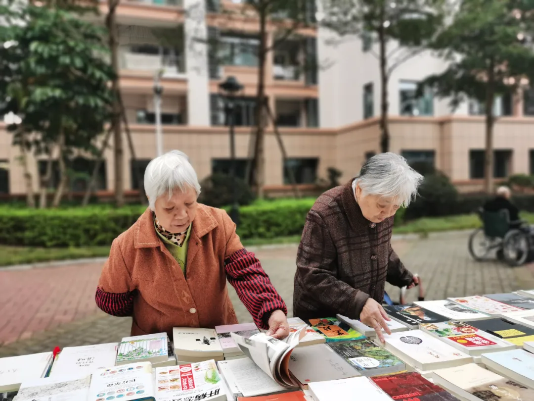 国德赶集日！贩卖别样快乐