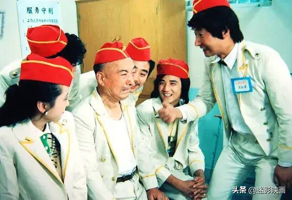 27年前潘长江演的荒诞剧，全片黑色幽默又讽刺，至今是童年回忆