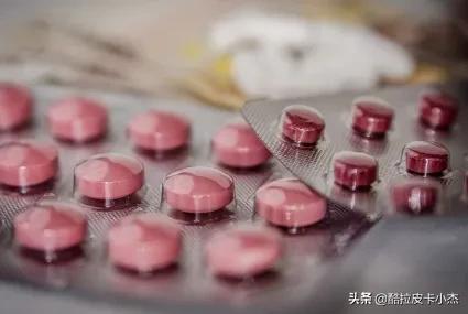 持续下挫的医药，利空出尽，已经跌出机会