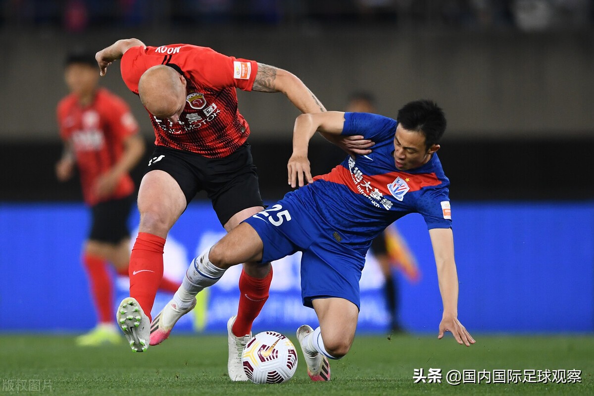 这场足协杯比赛通过中央电视台体育频道cctv5直播,中央电视台足球评论