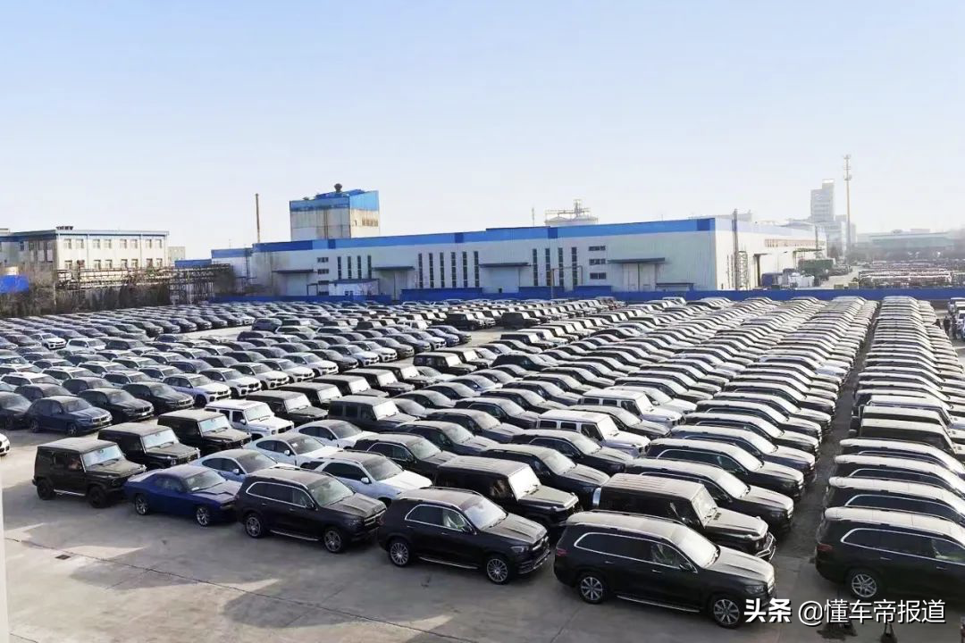 关注 </p><p>　　 终于不再“无车可卖”首批国六平行进口车在津顺利通关入市