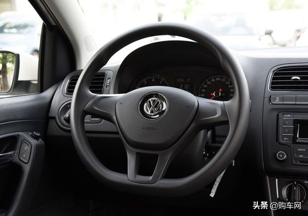 又一大众车跌至“清仓价”，原价7.79万，现仅5.99万，还买飞度？