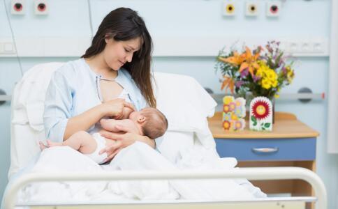 母乳喂养注意事项，母乳喂养的正确方法