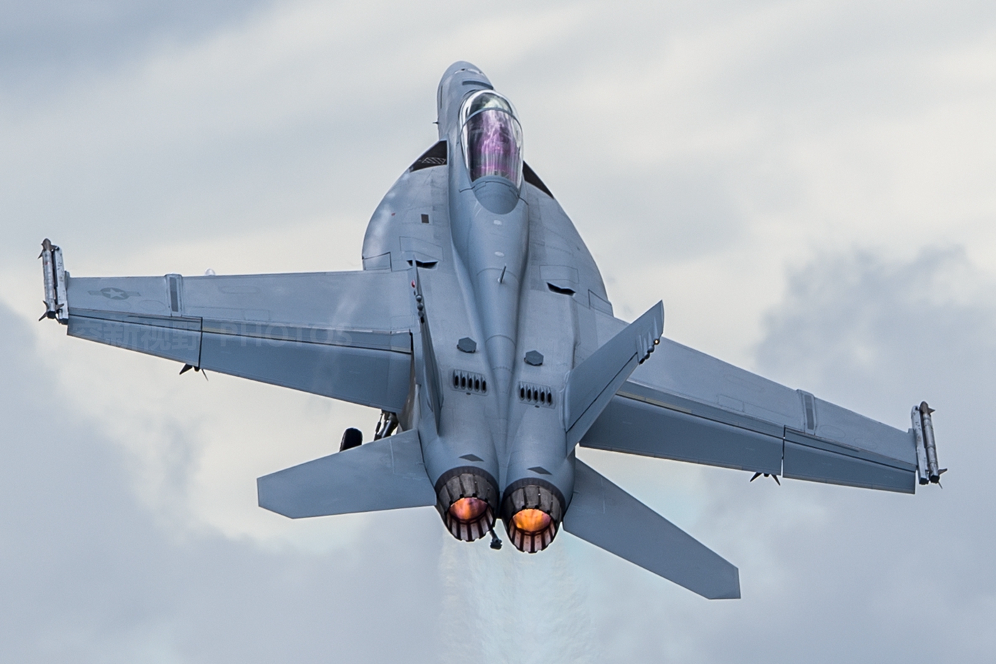 �������ơ����ƣ���ϲ�����Ƚ������Ƕ���