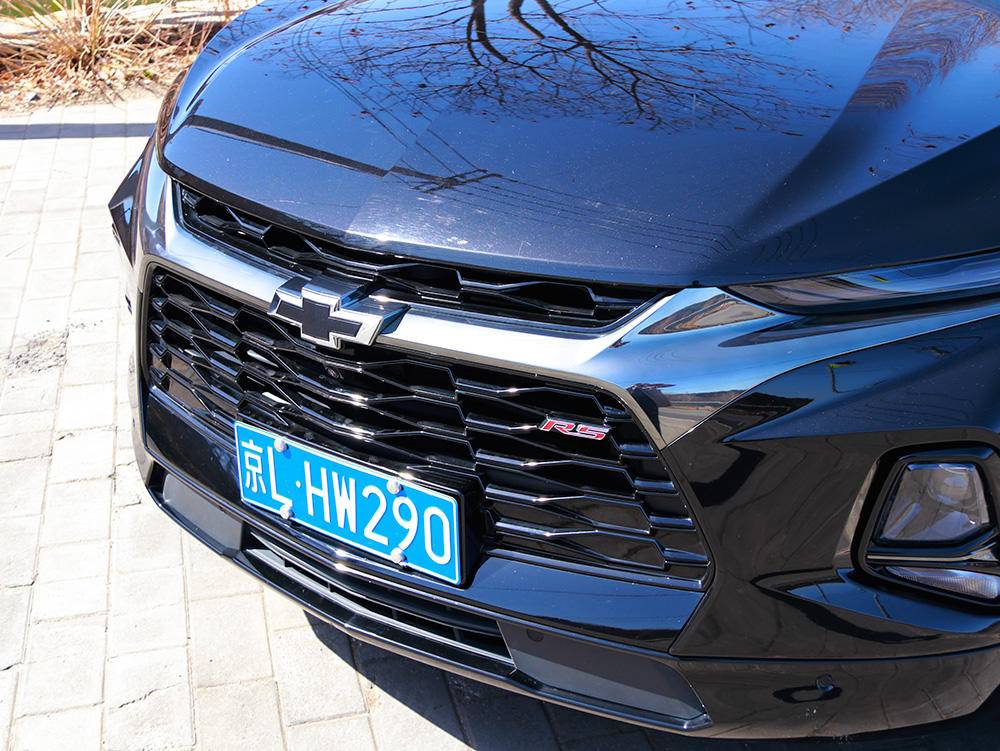 家用大七座也能很年轻，试驾雪佛兰开拓者RS