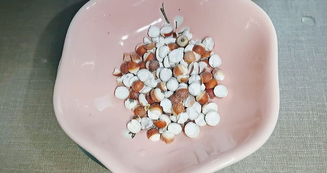 红豆薏米水怎么煮去湿气效果好，用赤小豆及好吃吗？
