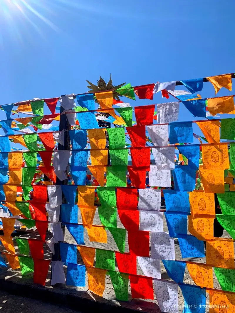 丽江玉龙雪山海拔多高（玉龙雪山索道海拔多少米）