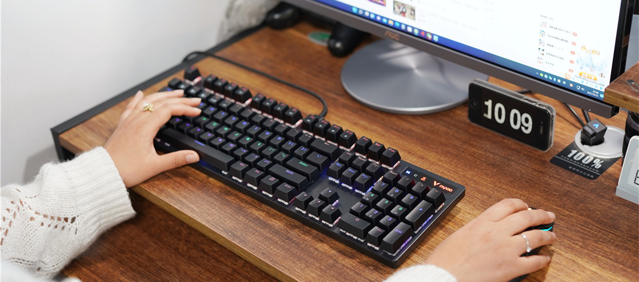 雷柏V500PRO多模式无线键盘日常办公游戏娱乐样样行