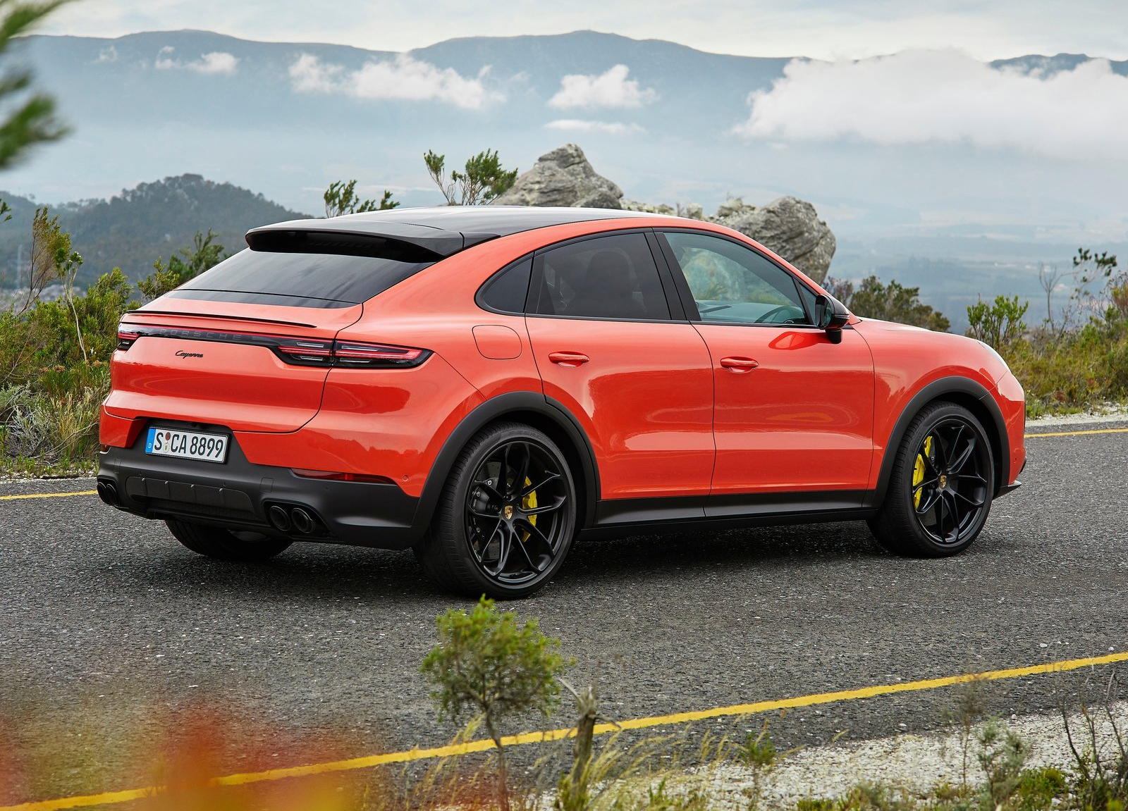 百万豪华轿跑SUV新选择，全新Cayenne Coupe了解一下！