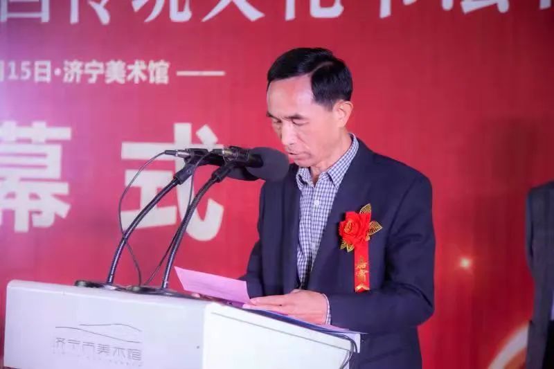王广星:书出东方 易则久长