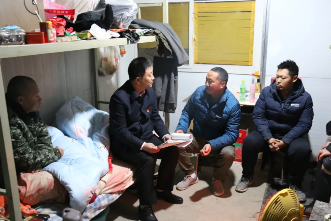 身边的榜样丨杨希勇：帮农民工讨薪就是初心和使命