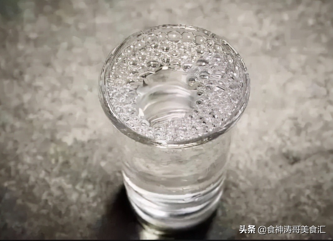 我國好喝又便宜的10大白酒，回味甘甜純糧釀造，你都喝過哪些