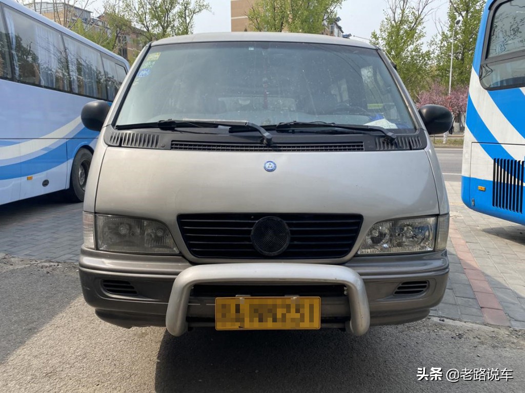 来自韩国的三叉标技术——奔驰MB100