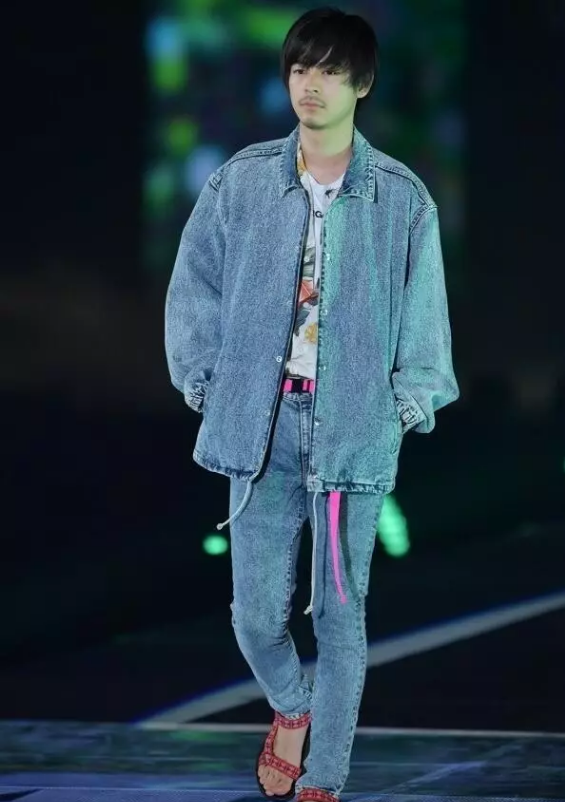 2017年日本春夏时装秀，那次谁最美？