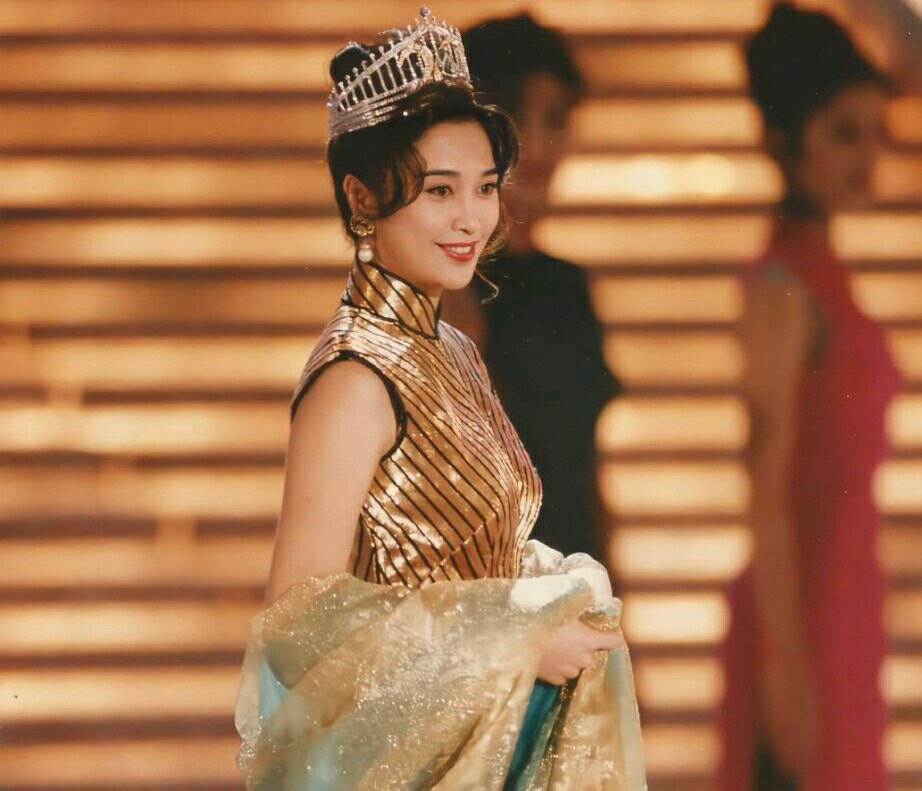 卢淑仪花2583万首次以个人名义置业,丈夫李克勤哭穷或许是玩笑话