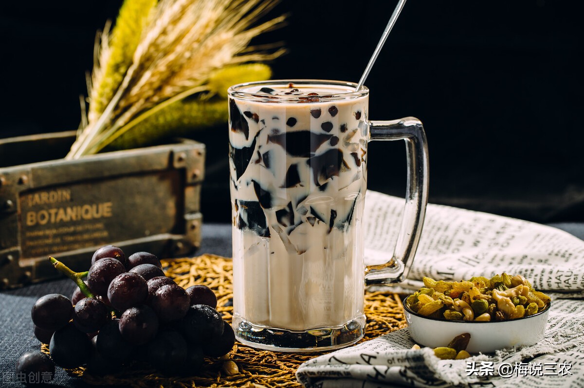 奶茶里的“燒仙草”，究竟是什么草？