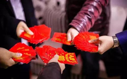 同学结婚随礼500多还是少（同学结婚随礼288合适吗）