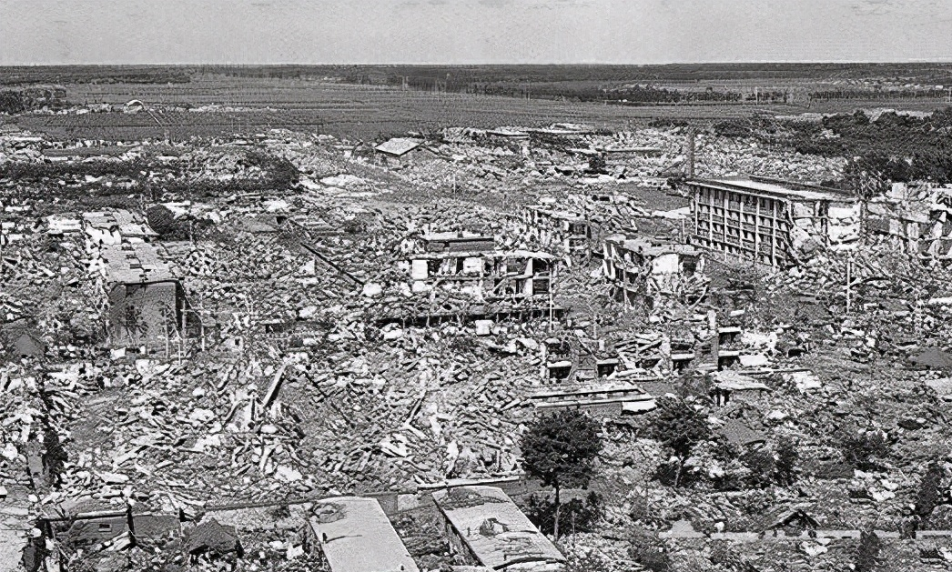 1960年，智利9.5级特大地震引发海啸横跨太平洋，8米巨浪直冲日本