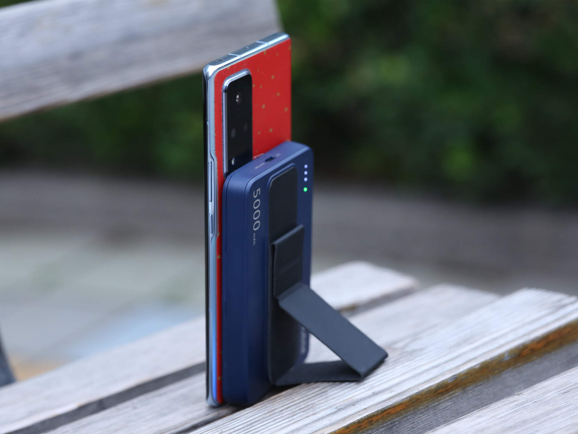 开箱｜努比亚磁吸充电宝PA0001使用测评