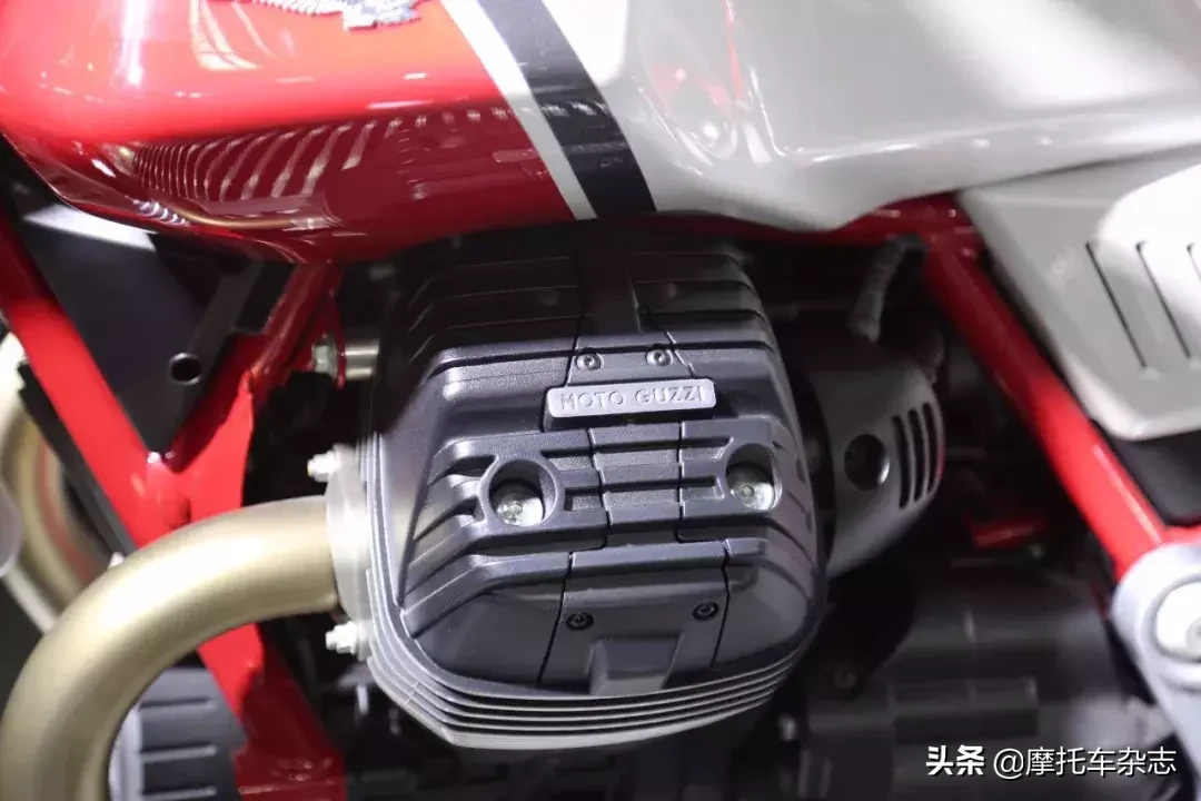 新款Vespa 300售价4.98万起，横置V缸ADV发布！