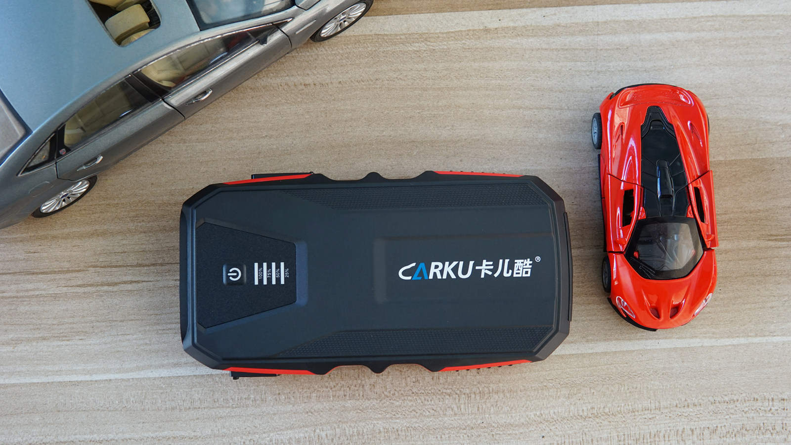 买应急启动电源是交智商税？卡儿酷汽车启动电源告诉你答案