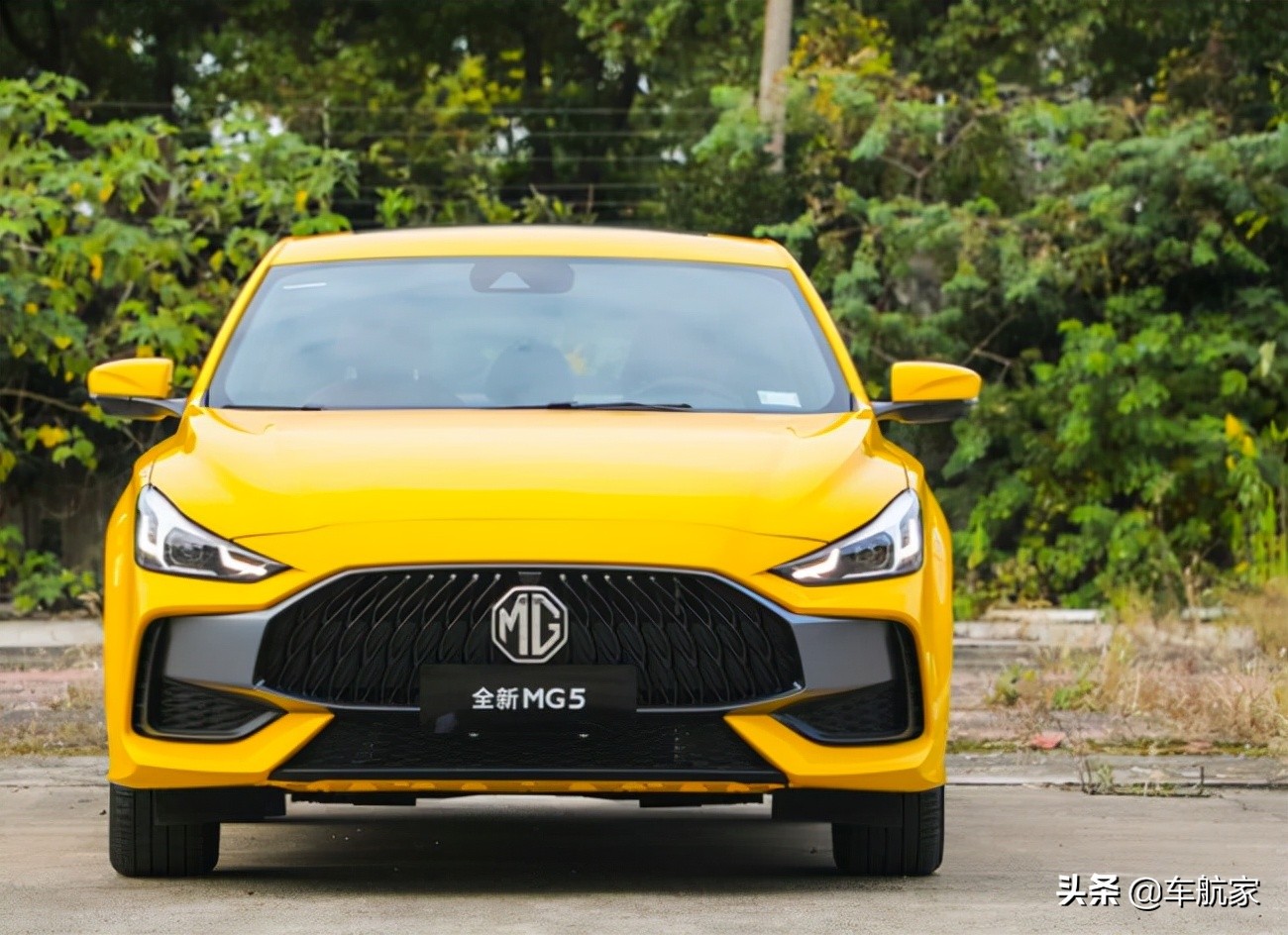 名爵跑车报价及图片十万级轿跑不妨考虑一下名爵5