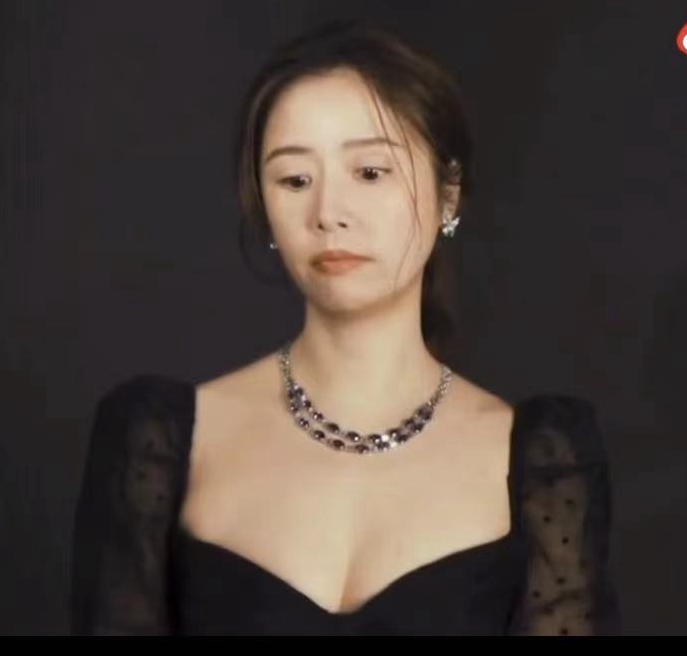 林心如最新专访用“台湾省”三个字表明政治立场，网友为其点赞