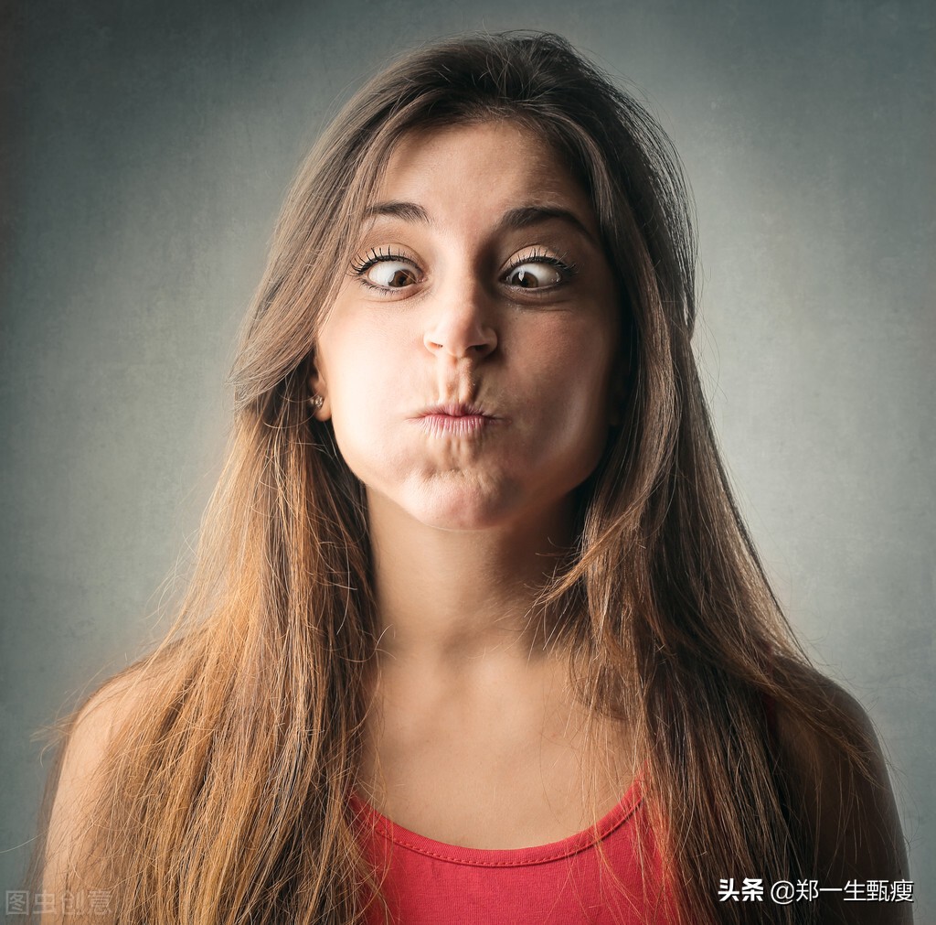 如何摆脱脸颊脂肪：帮助你做到这一点的练习和技巧