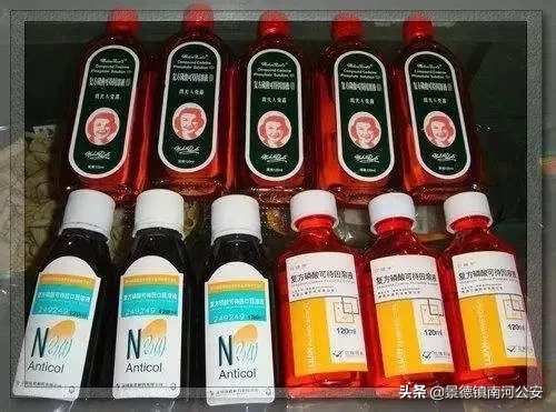 每天晚上10点，在朋友圈出现神秘的图案，竟然是毒品有关的暗语