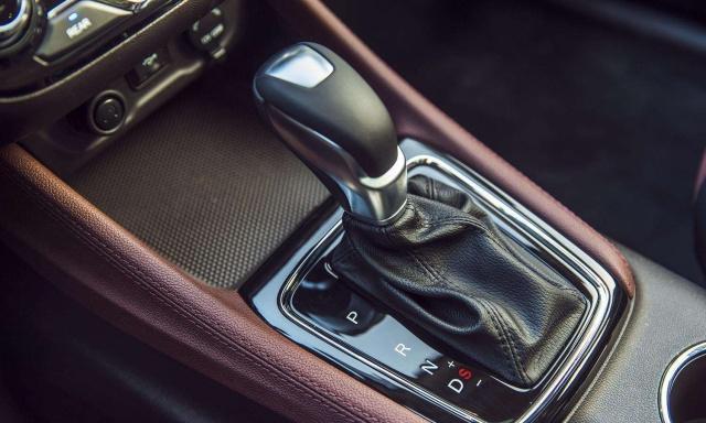 自动挡如何起步？这里告诉你答案
